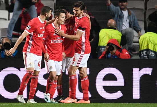 Футбол. Лига чемпионов. Матч "Бенфика"  "Зенит"