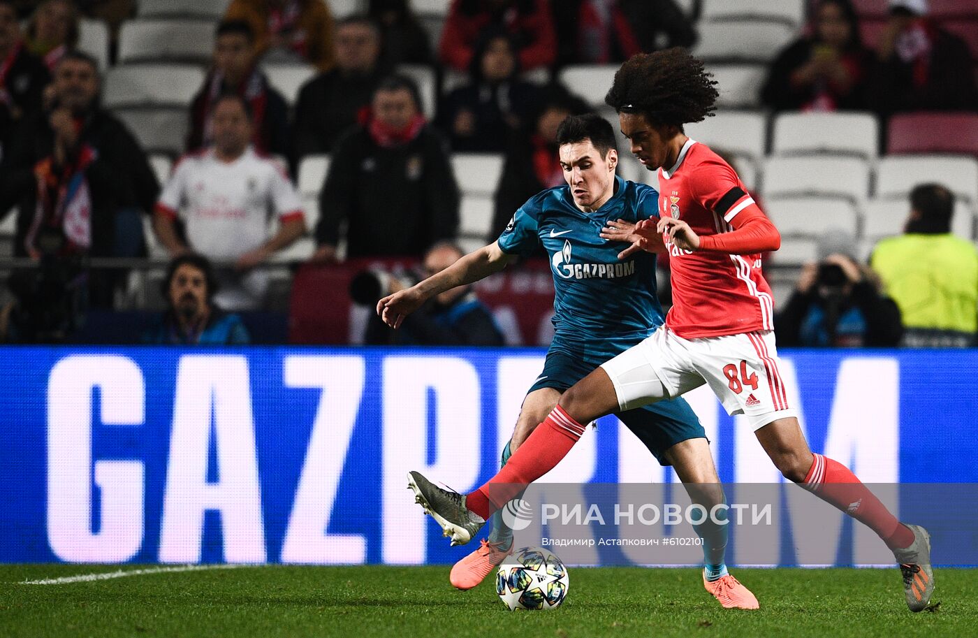 Футбол. Лига чемпионов. Матч "Бенфика" "Зенит"