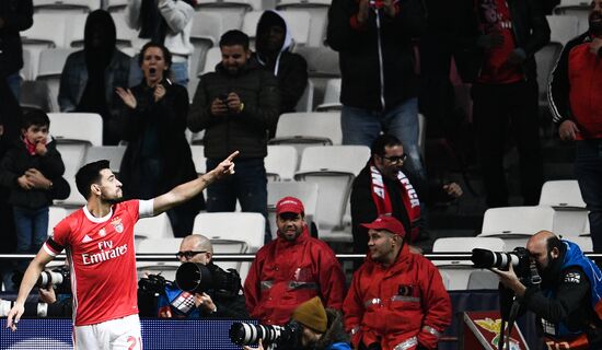 Футбол. Лига чемпионов. Матч "Бенфика"  "Зенит"