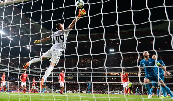 Футбол. Лига чемпионов. Матч "Бенфика"  "Зенит"