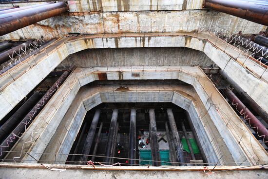 Строительство станции метро "Кунцевская" большой кольцевой линии