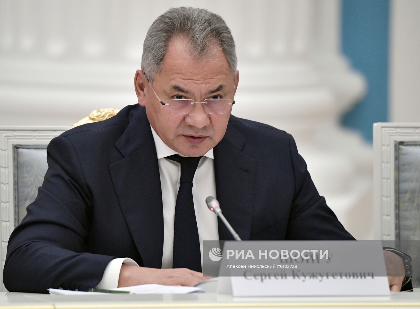 Президент РФ В. Путин провел в Кремле заседание организационного комитета "Победа"