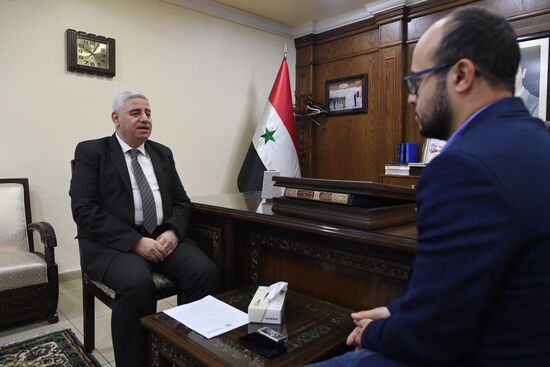Министр промышленности Сирии Мухаммад Маан Джазбе дал интервью РИА "Новости"