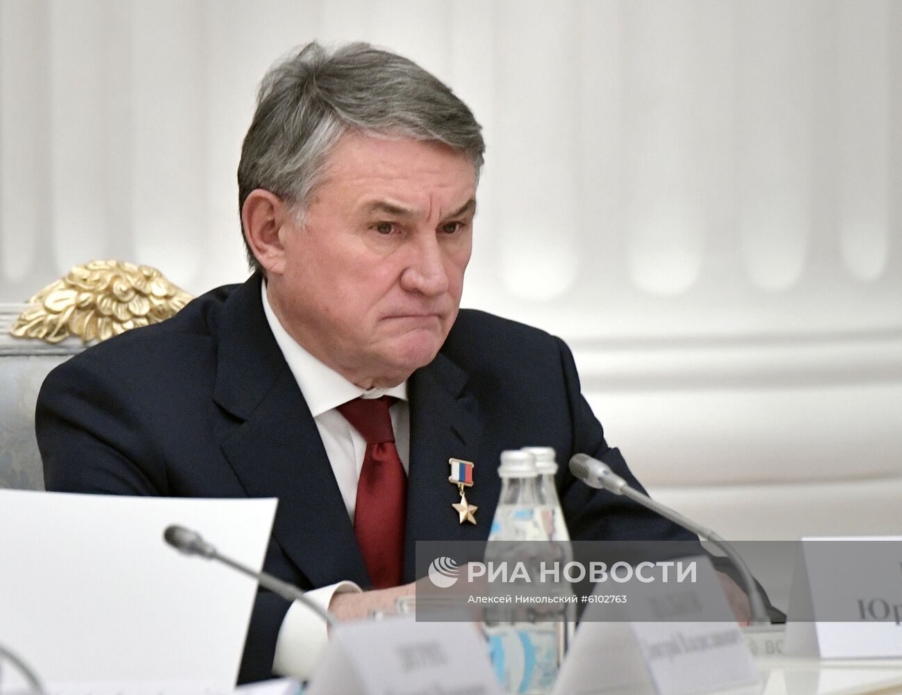 Президент РФ В. Путин провел в Кремле заседание организационного комитета "Победа"