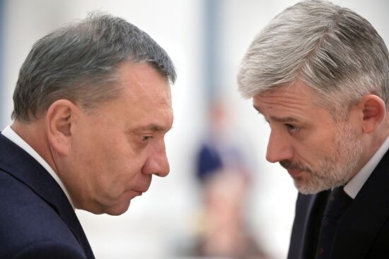 Президент РФ В. Путин провел в Кремле заседание организационного комитета "Победа"