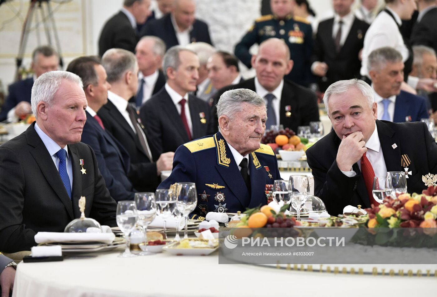 кПрезидент РФ В. Путин принял участие в торжественном приёме в честь Дня Героев Отечества