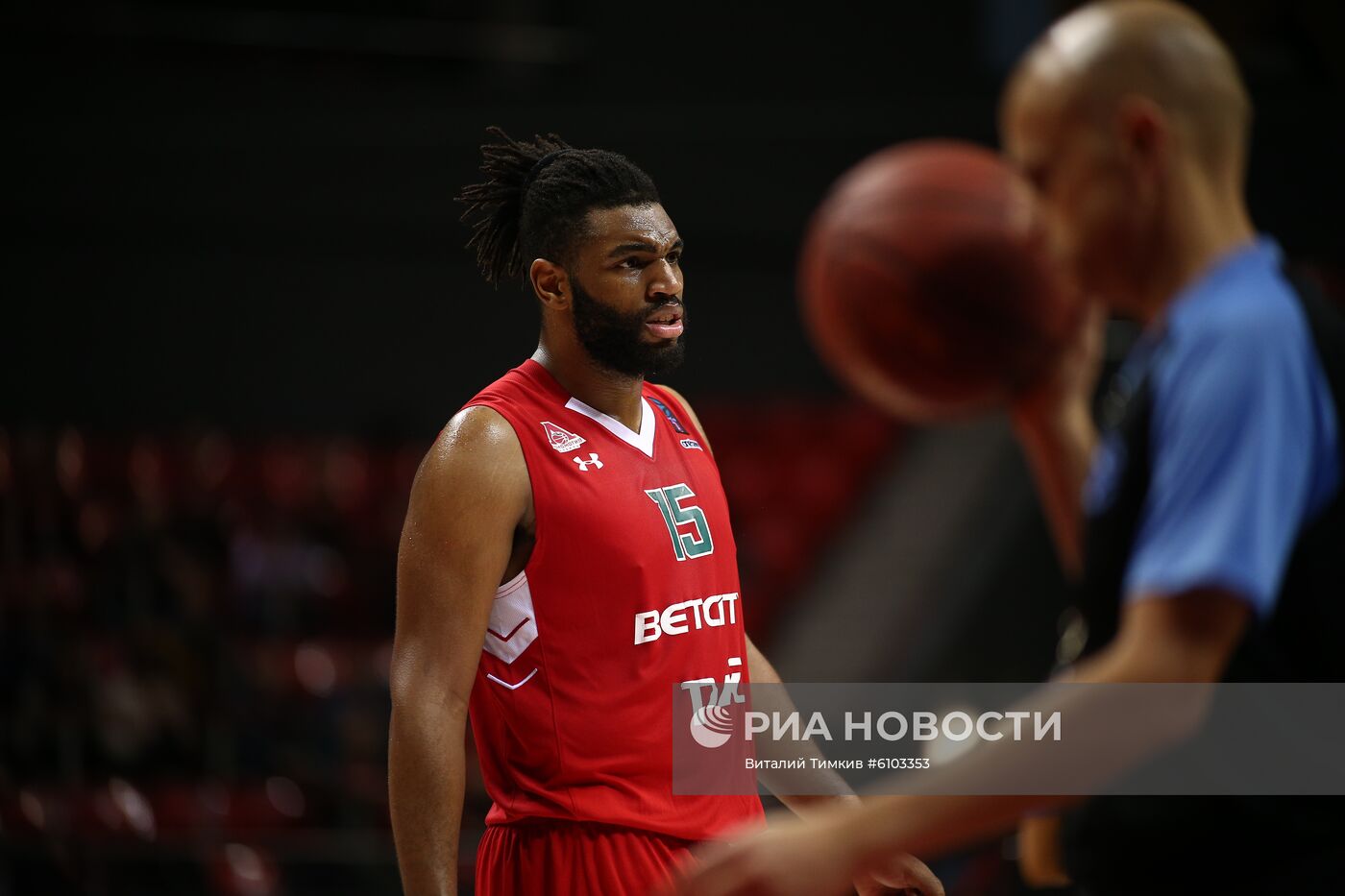 Баскетбол. Кубок Европы. Матч "Локомотив-Кубань" - "Партизан"