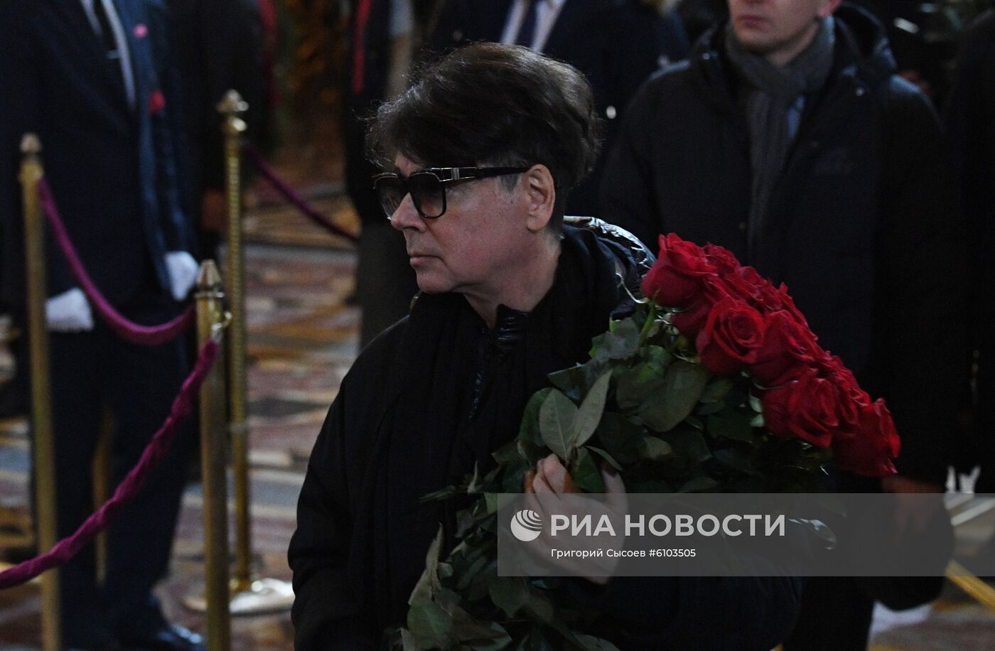 Прощание с Ю. Лужковым