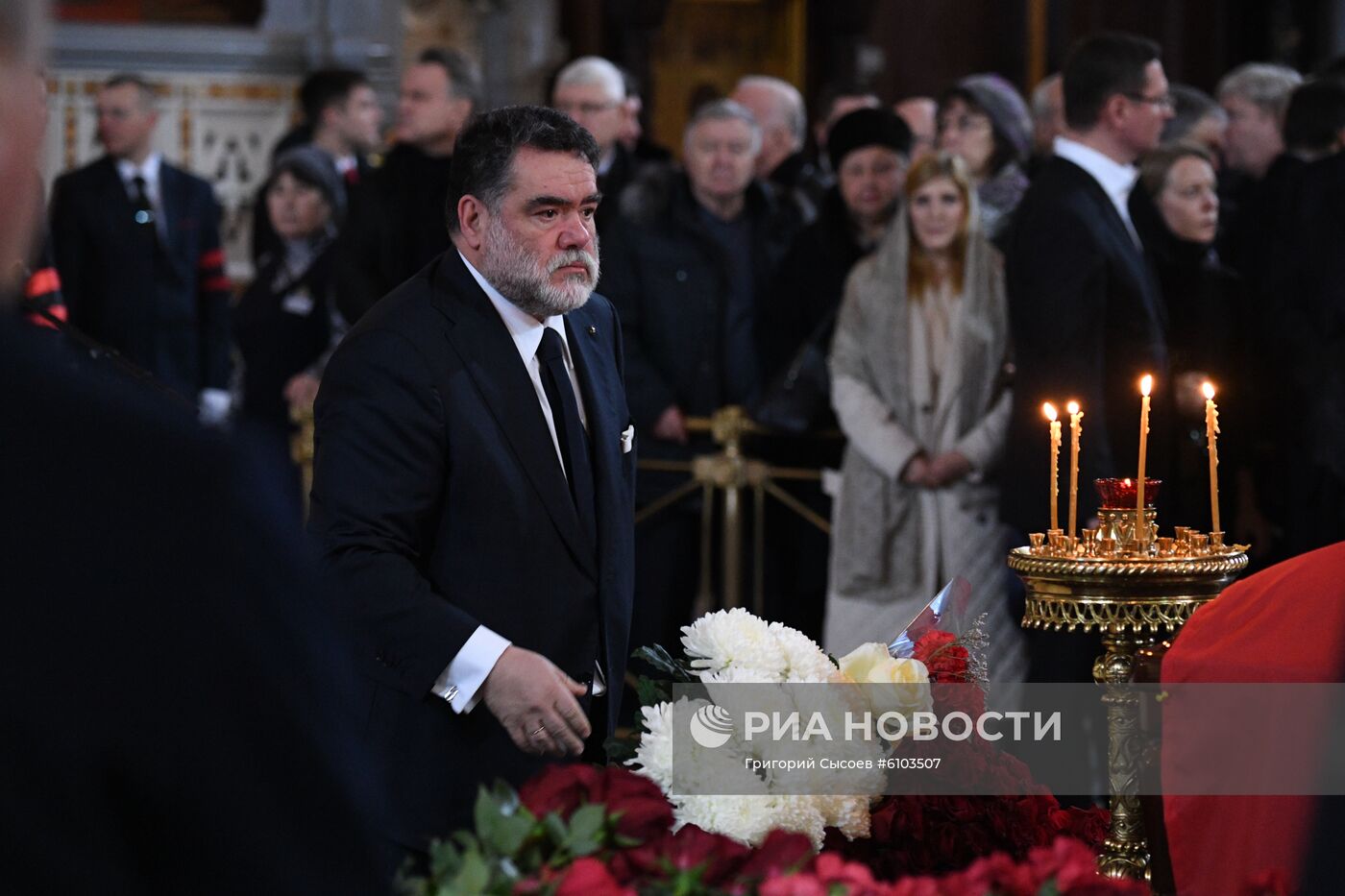 Прощание с Ю. Лужковым