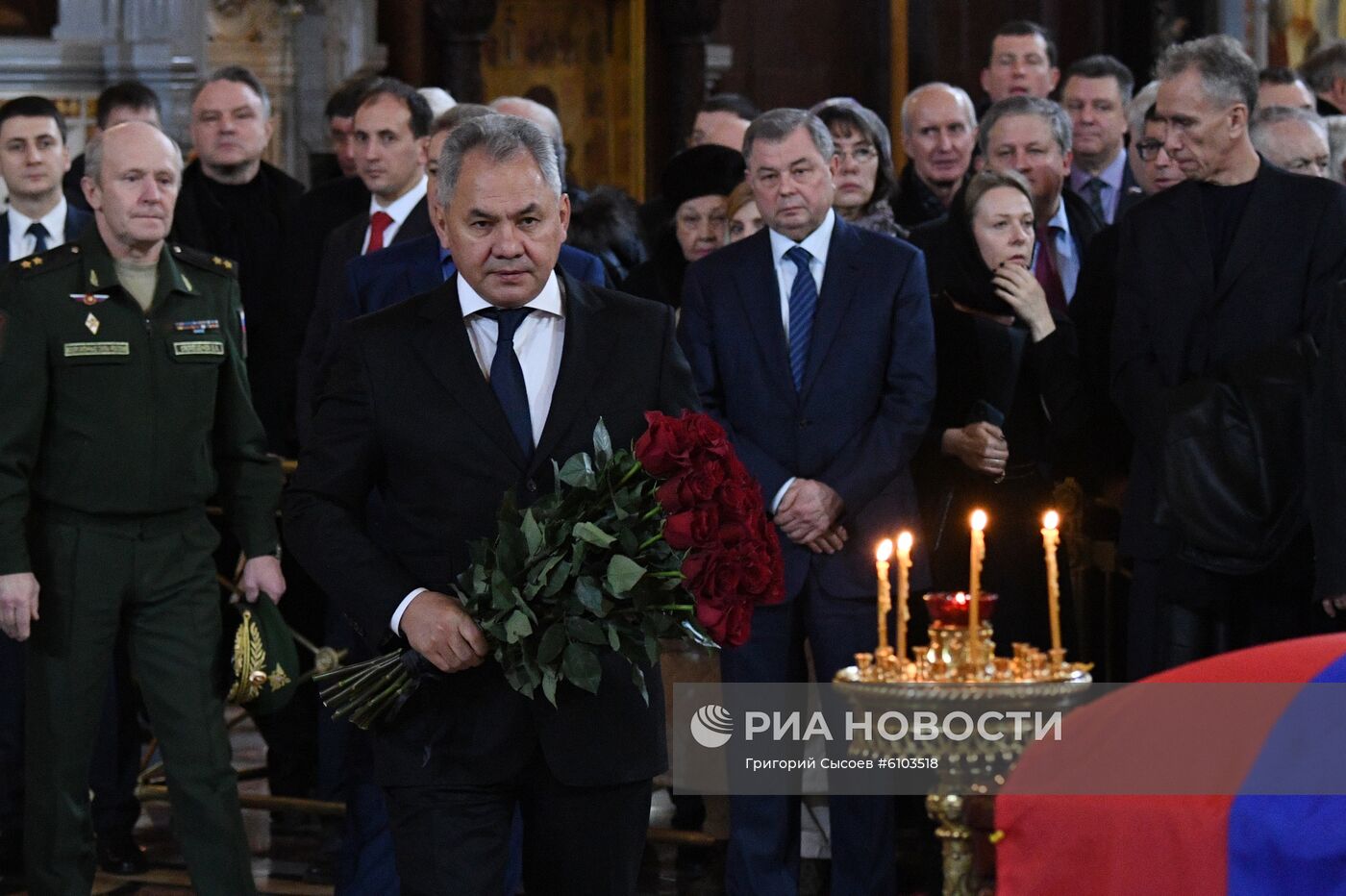 Прощание с Ю. Лужковым