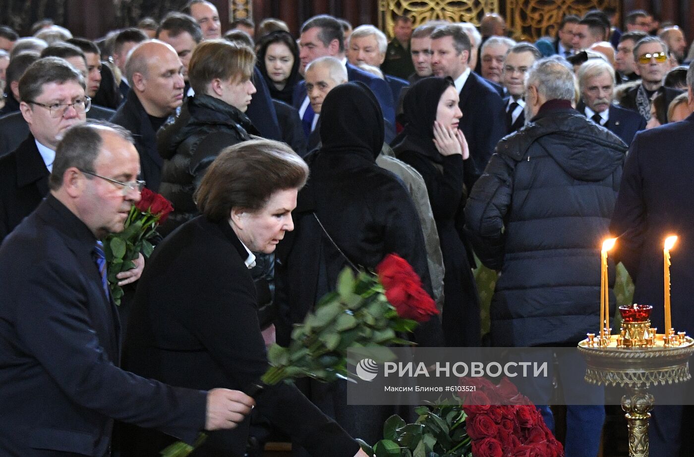 Прощание с Ю. Лужковым