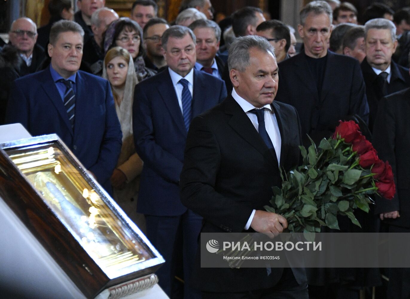 Прощание с Ю. Лужковым