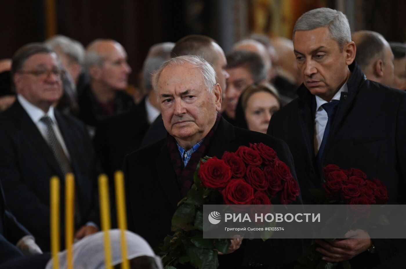 Прощание с Ю. Лужковым