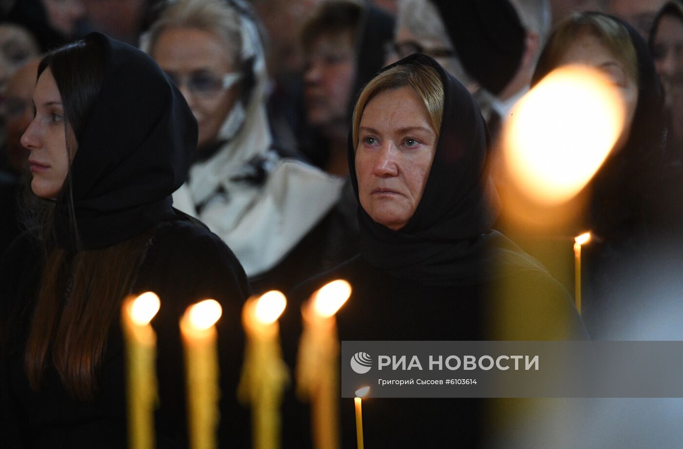 Прощание с Ю. Лужковым