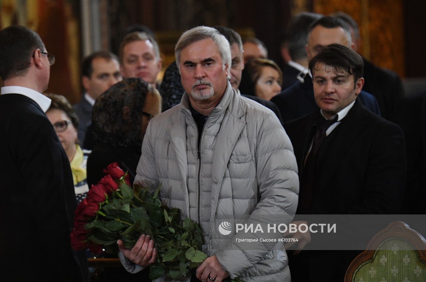 Прощание с Ю. Лужковым