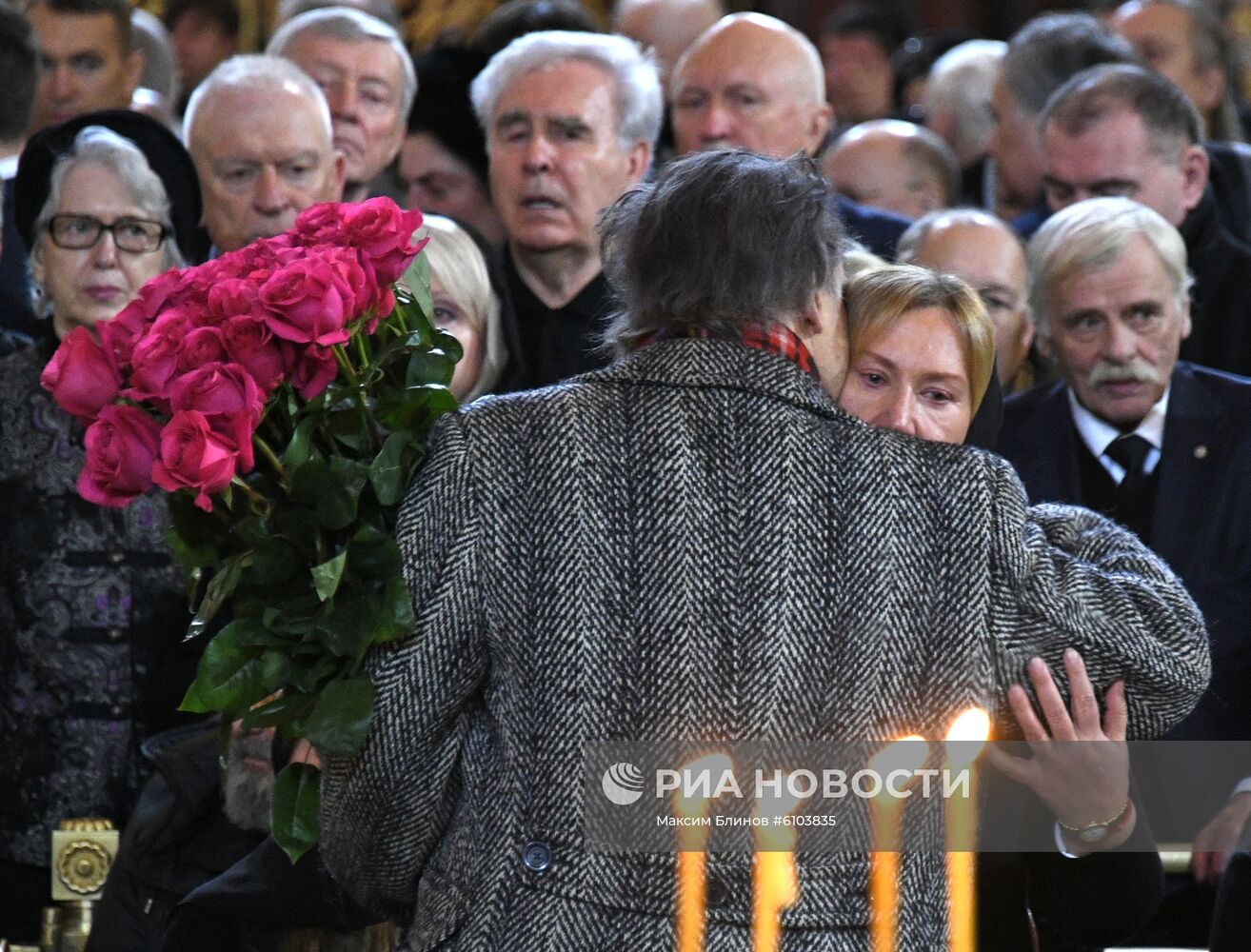 Прощание с Ю. Лужковым