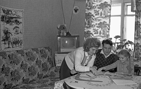 Водитель трамвая Е. Потапова