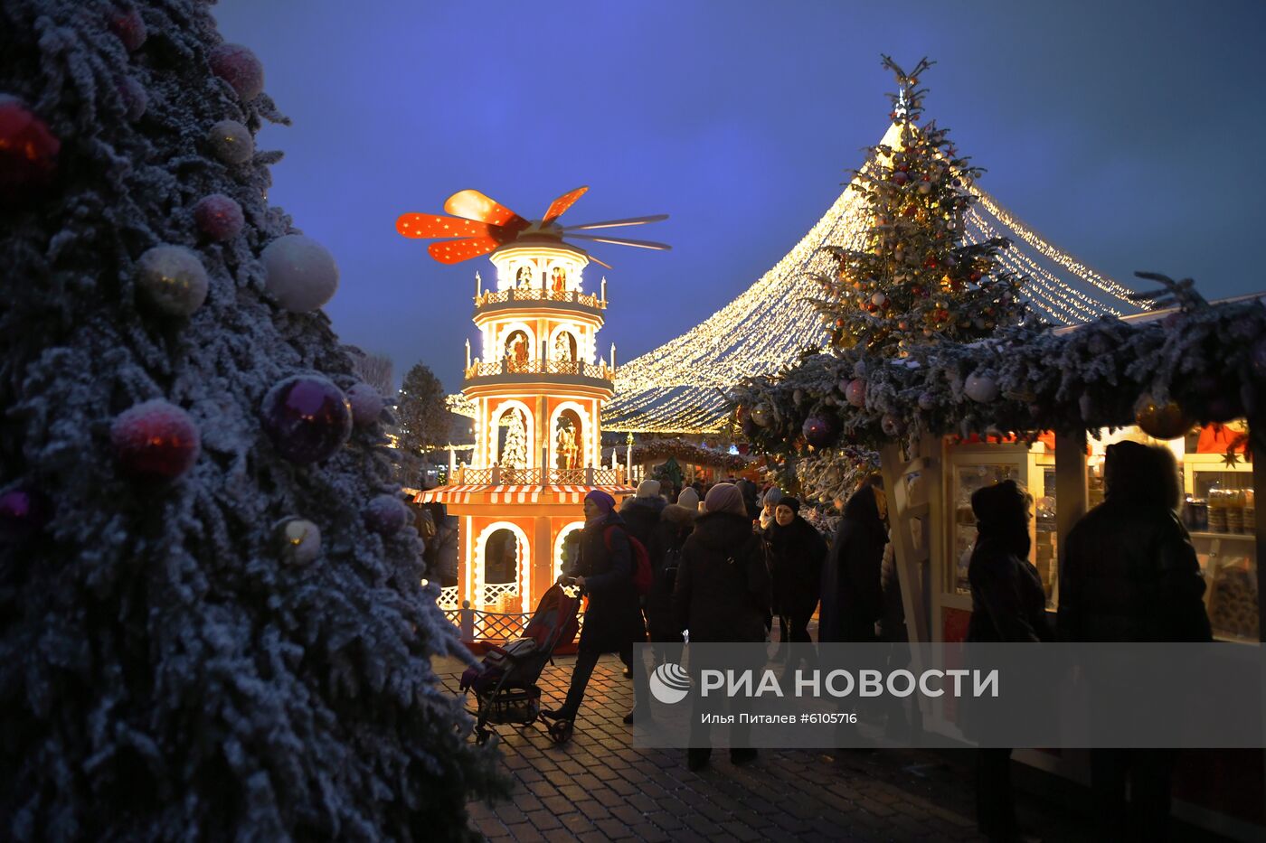 Открытие фестиваля "Путешествие в Рождество"