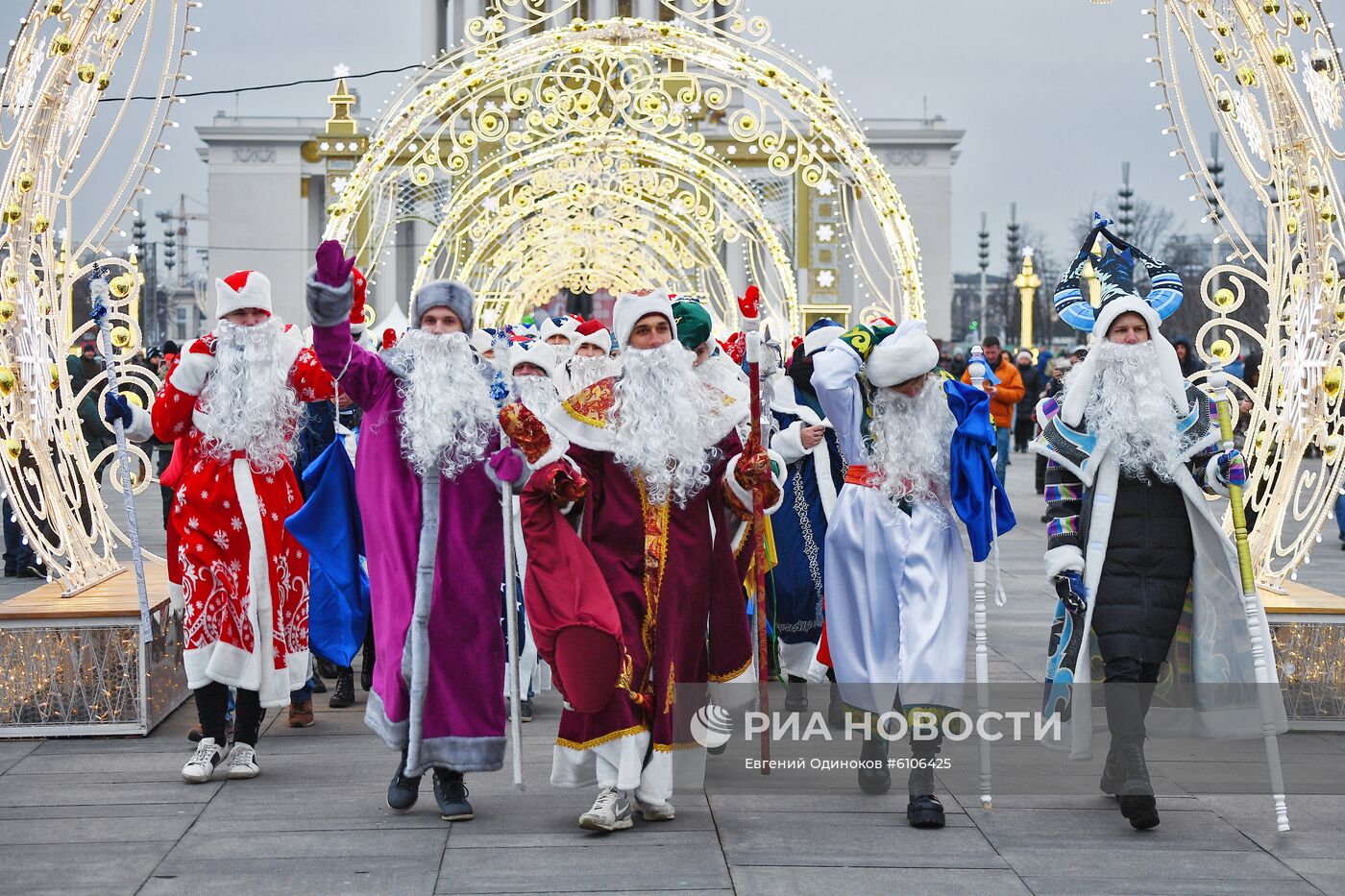 Фестиваль Дедов Морозов на ВДНХ