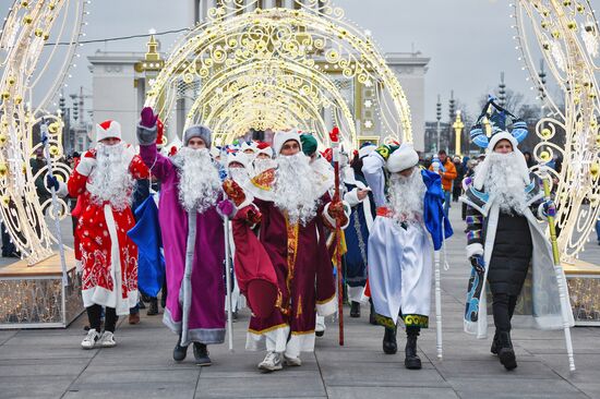 Фестиваль Дедов Морозов на ВДНХ