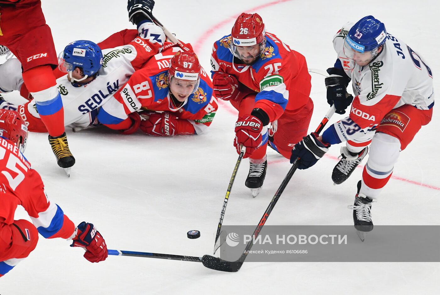 Хоккей. Кубок Первого канала. Матч Россия - Чехия