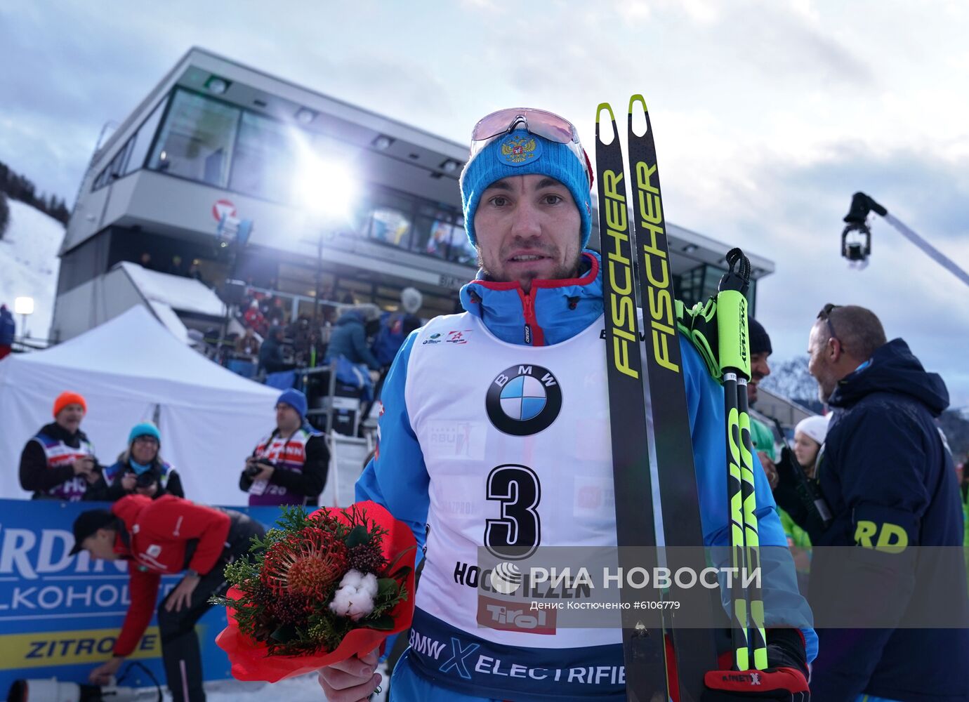 Биатлон. А. Логинов завоевал серебро в гонке преследования на II этапе КМ