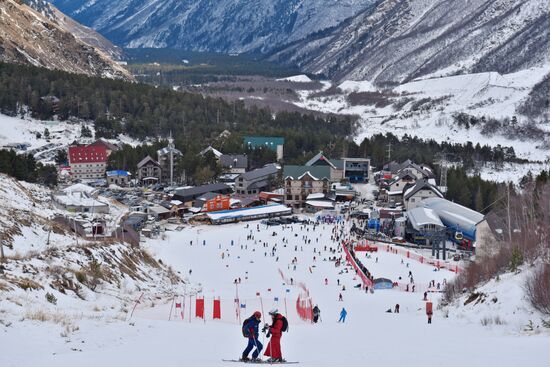 Открытие горнолыжного сезона в Приэльбрусье