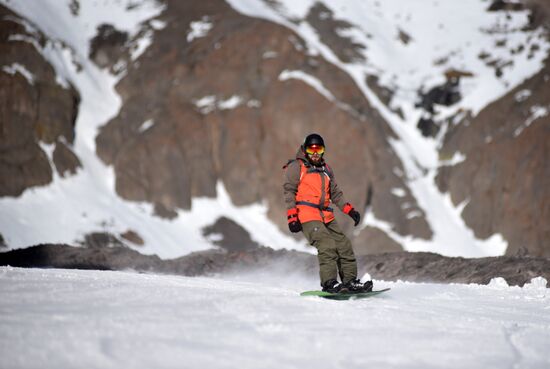 Открытие горнолыжного сезона в Приэльбрусье