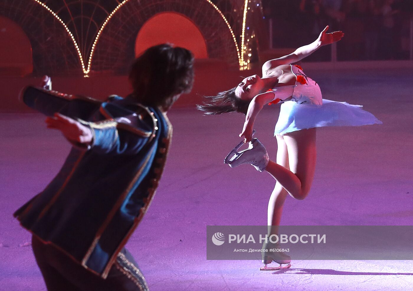 Ледовое шоу "Спящая красавица. Легенда двух королевств"
