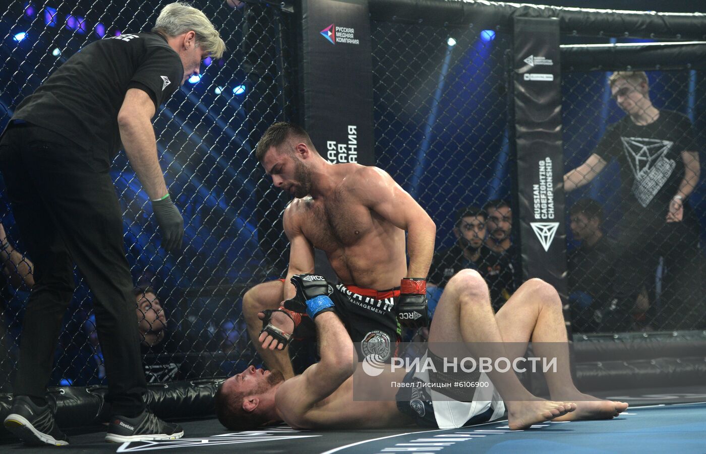 Турнир по ММА в Екатеринбурге