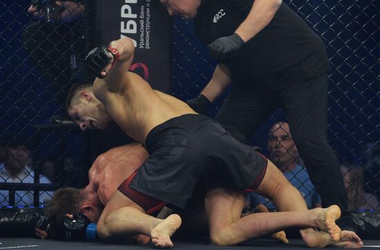 Турнир по ММА в Екатеринбурге