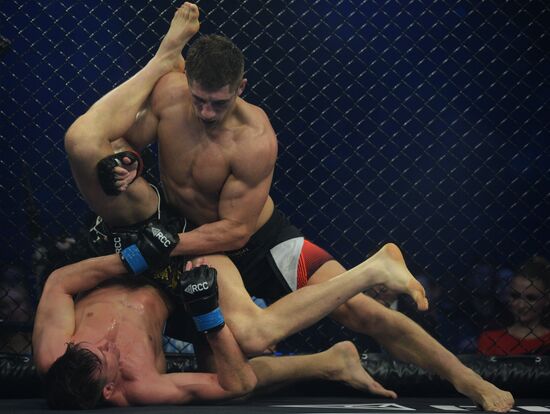 Турнир по ММА в Екатеринбурге