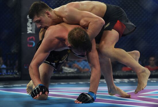 Турнир по ММА в Екатеринбурге