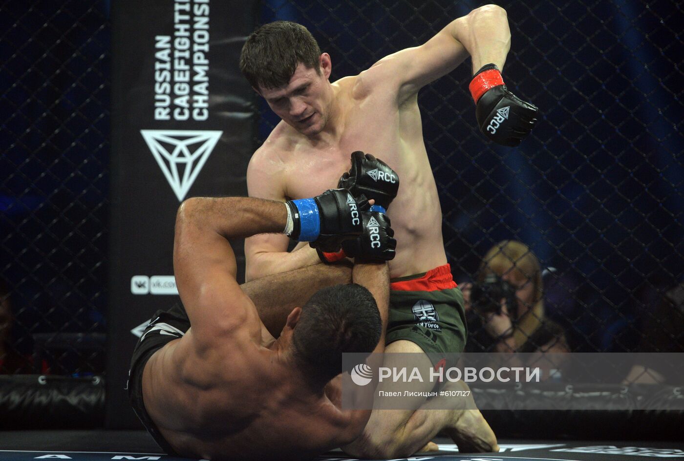 Турнир по ММА в Екатеринбурге