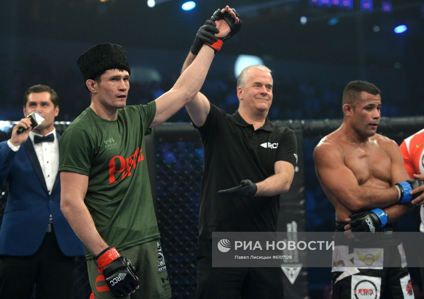 Турнир по ММА в Екатеринбурге