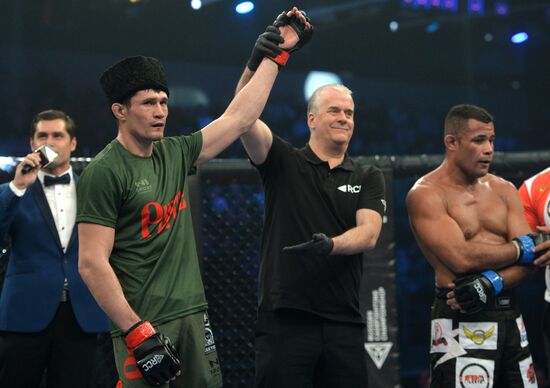 Турнир по ММА в Екатеринбурге