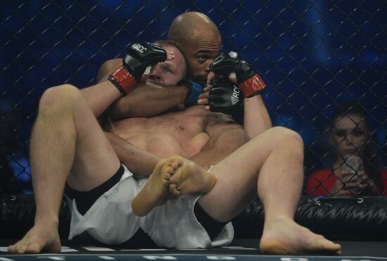 Турнир по ММА в Екатеринбурге