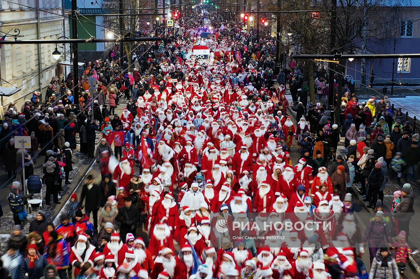 "Нашествие Дедов Морозов" в Рыбинске
