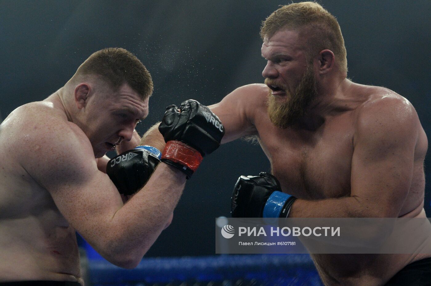 Турнир по ММА в Екатеринбурге