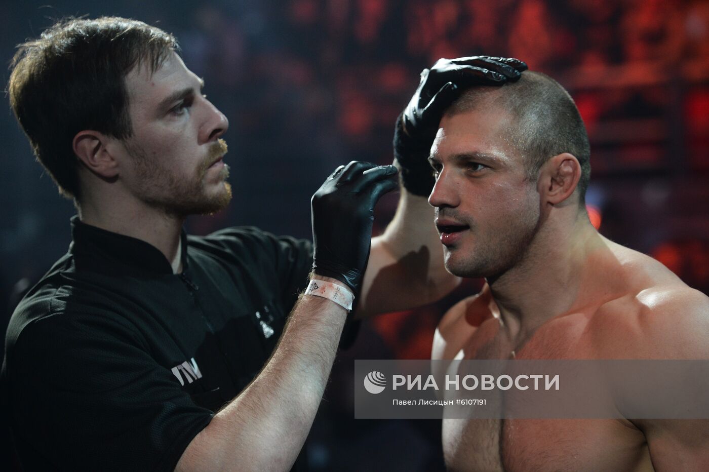 Турнир по ММА в Екатеринбурге