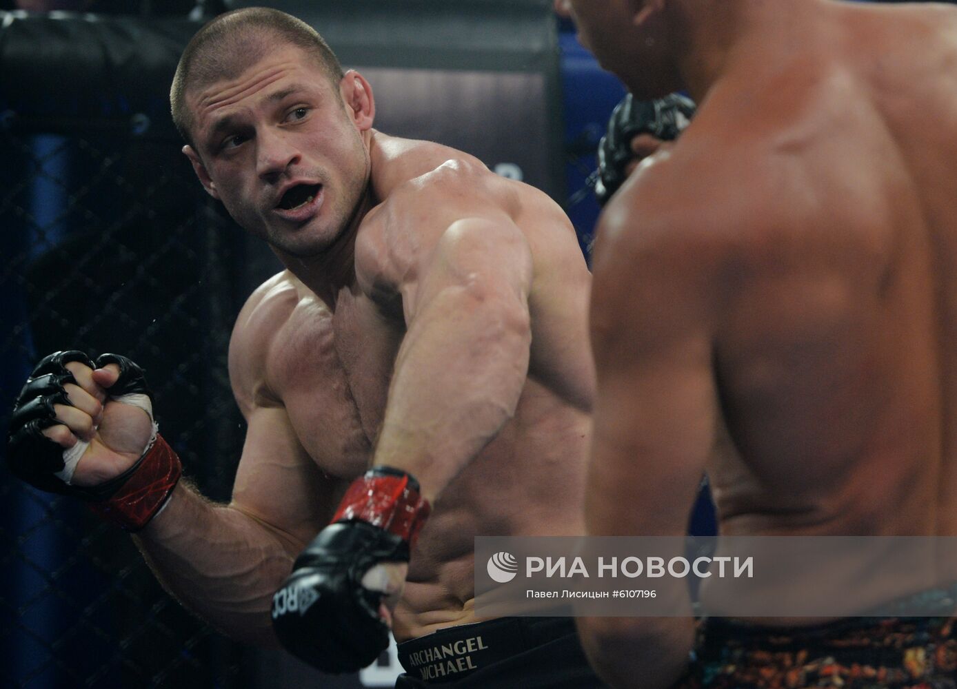 Турнир по ММА в Екатеринбурге