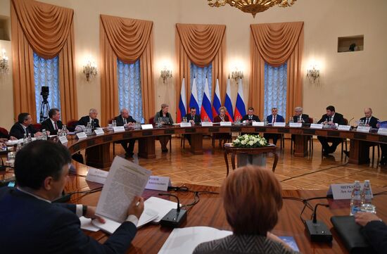 Заседание Совета законодателей РФ при Федеральном Собрании
