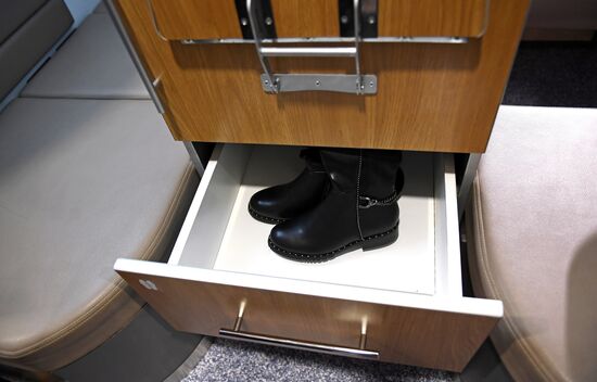 Макет нового вагона РЖД представили на Казанском вокзале 