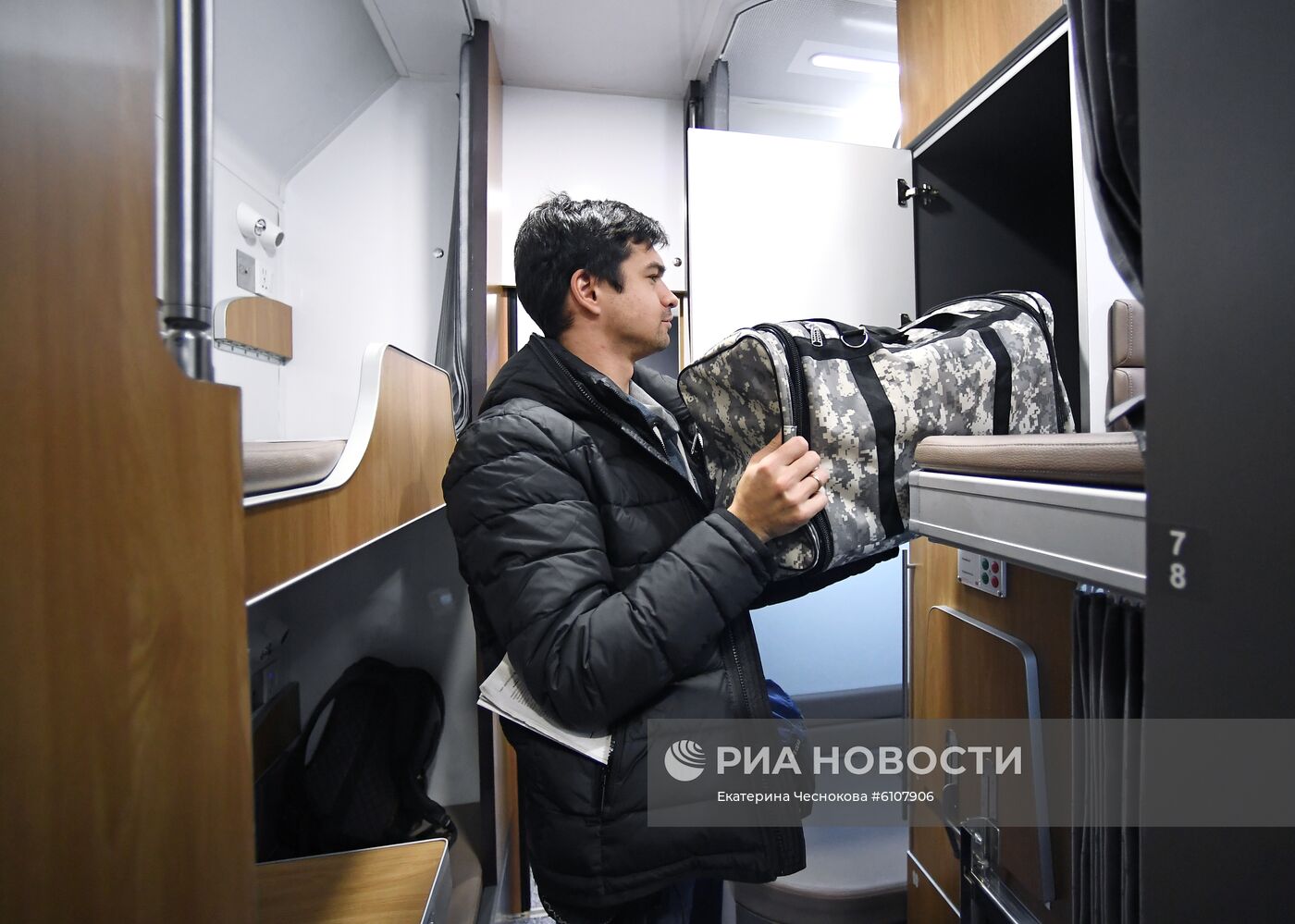 Макет нового вагона РЖД представили на Казанском вокзале 