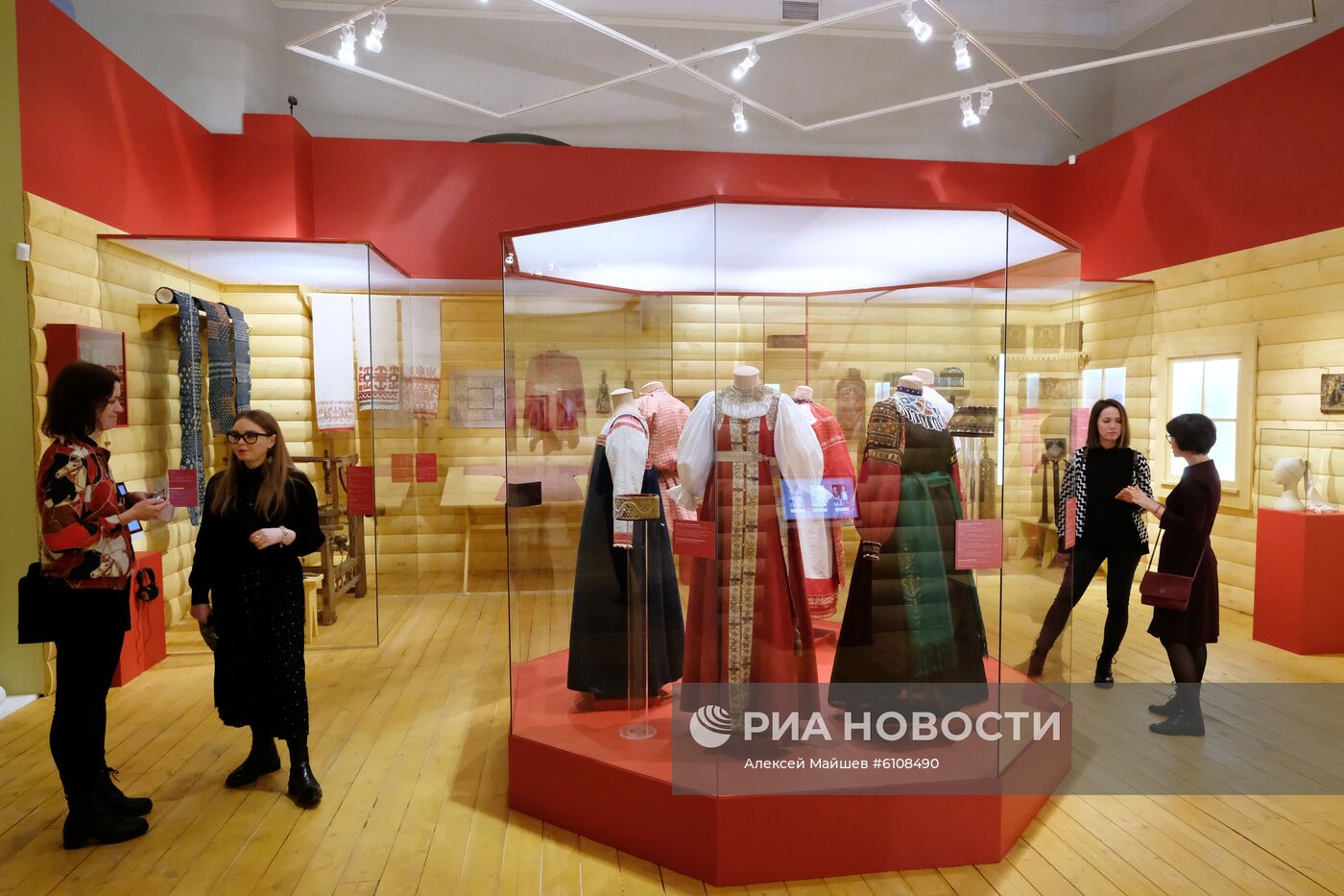 Выставка "Русская свадьба" в Москве