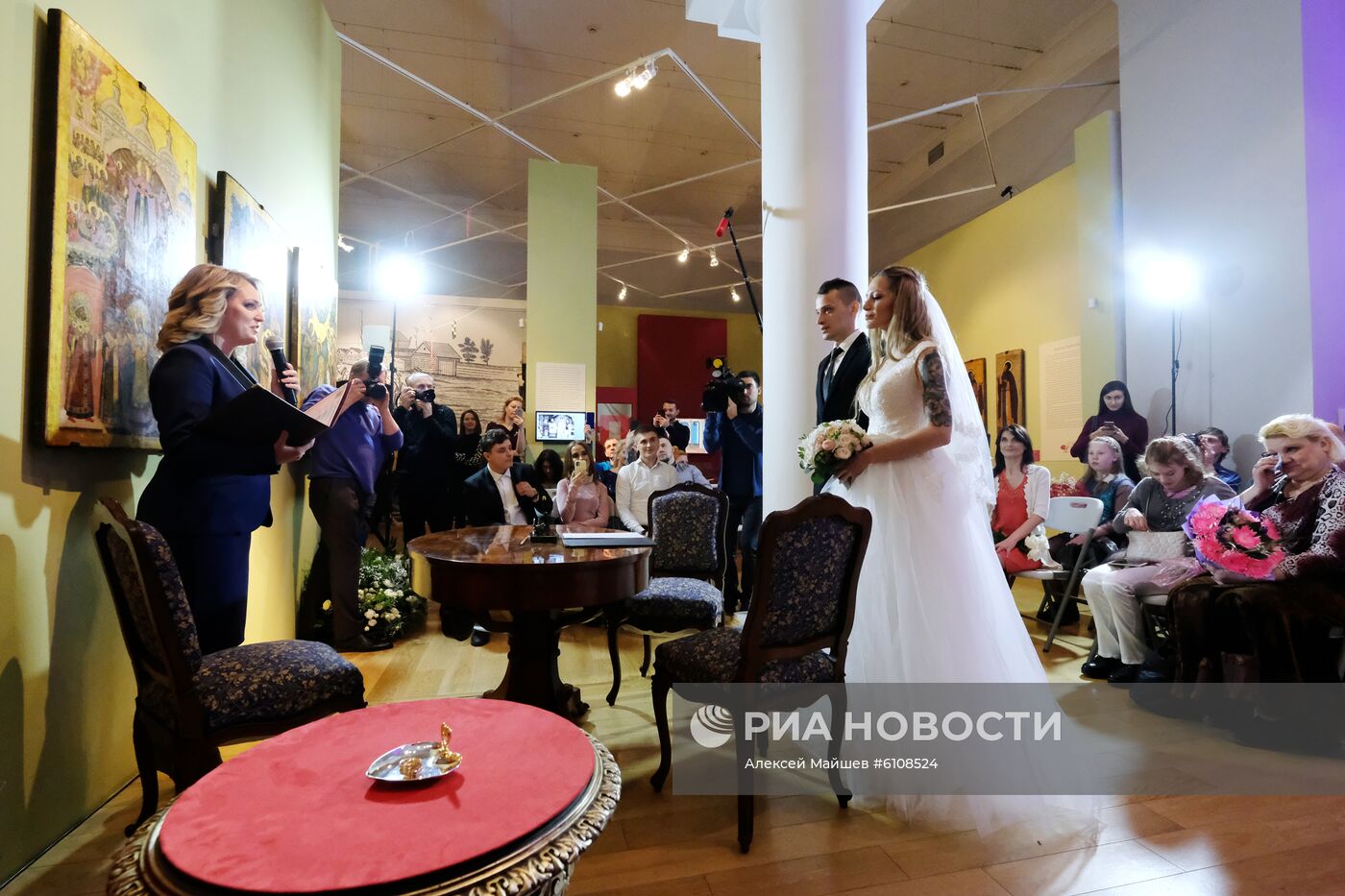 Выставка "Русская свадьба" в Москве