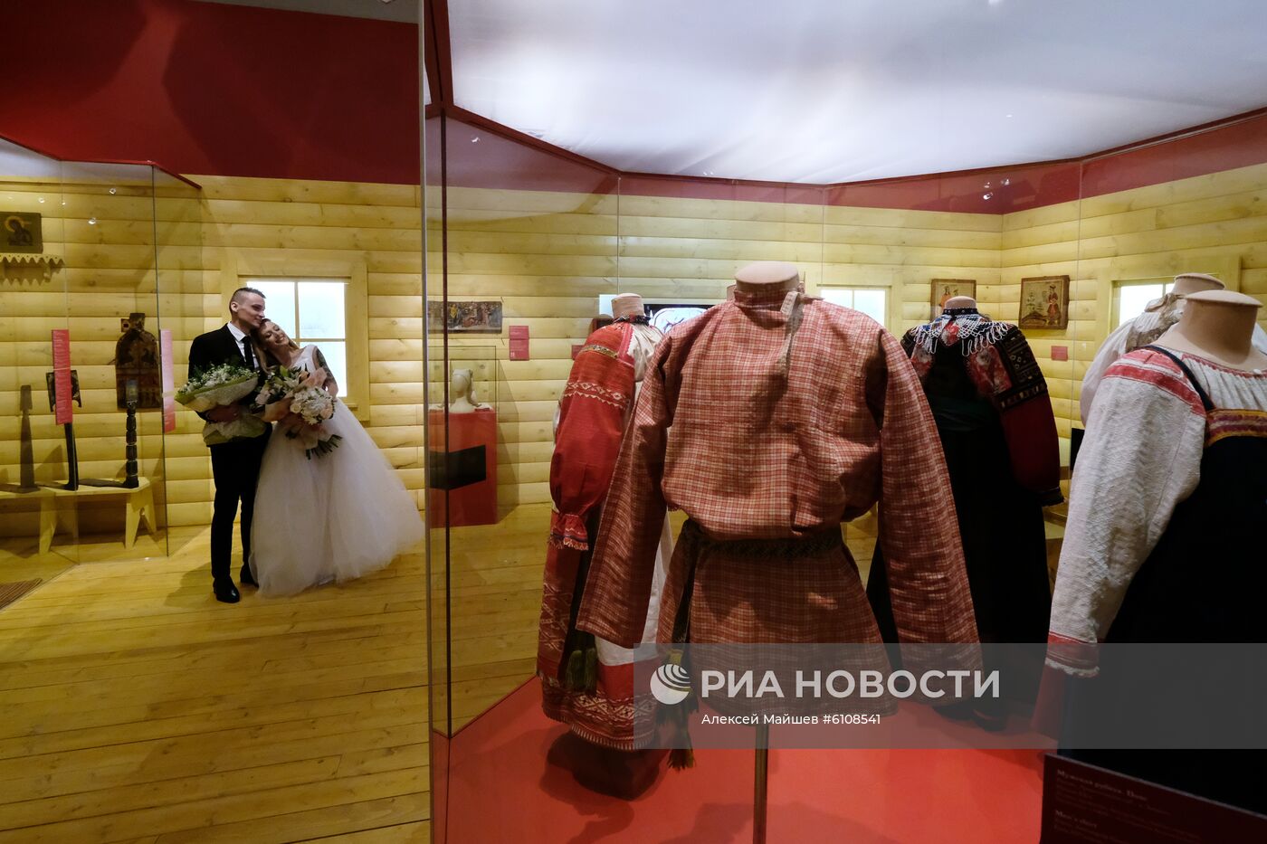 Выставка "Русская свадьба" в Москве