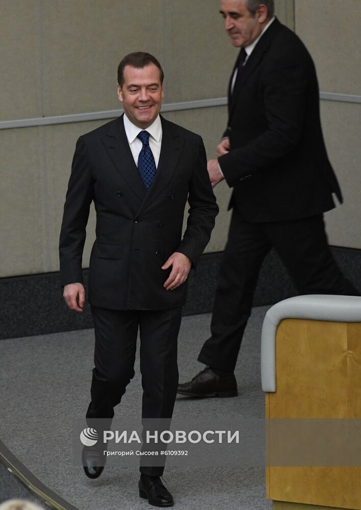 Премьер-министр РФ Д. Медведев принял участие в заключительном пленарном заседании осенней сессии Государственной Думы РФ