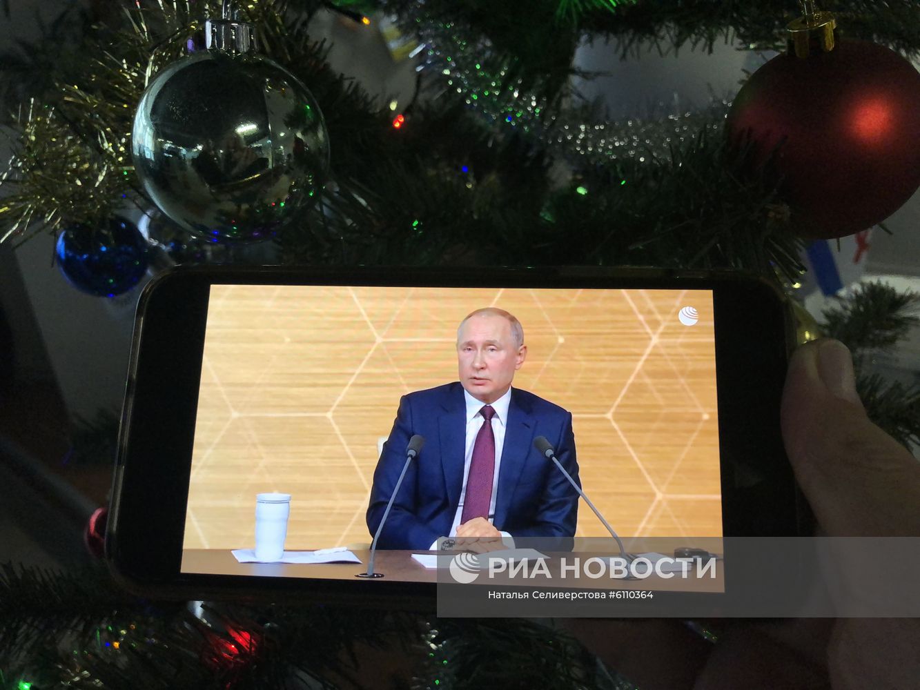 Трансляция пресс-конференции президента РФ В. Путина