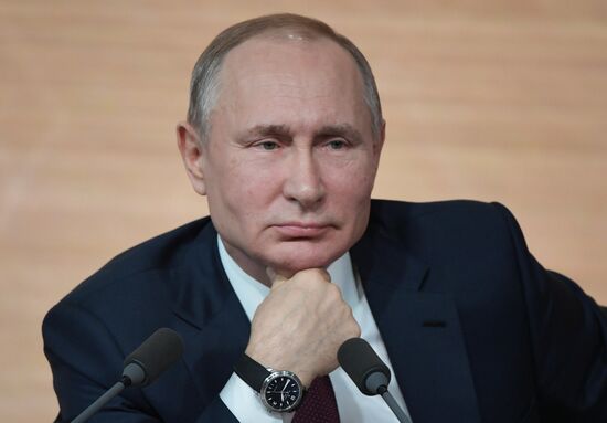 Ежегодная большая пресс-конференция президента РФ В. Путина